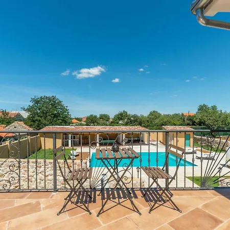 Child Friendly In Gorica With Jacuzzi And Sauna Villa