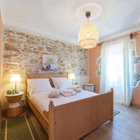 Villa Child Friendly In Gorica With Jacuzzi And Sauna